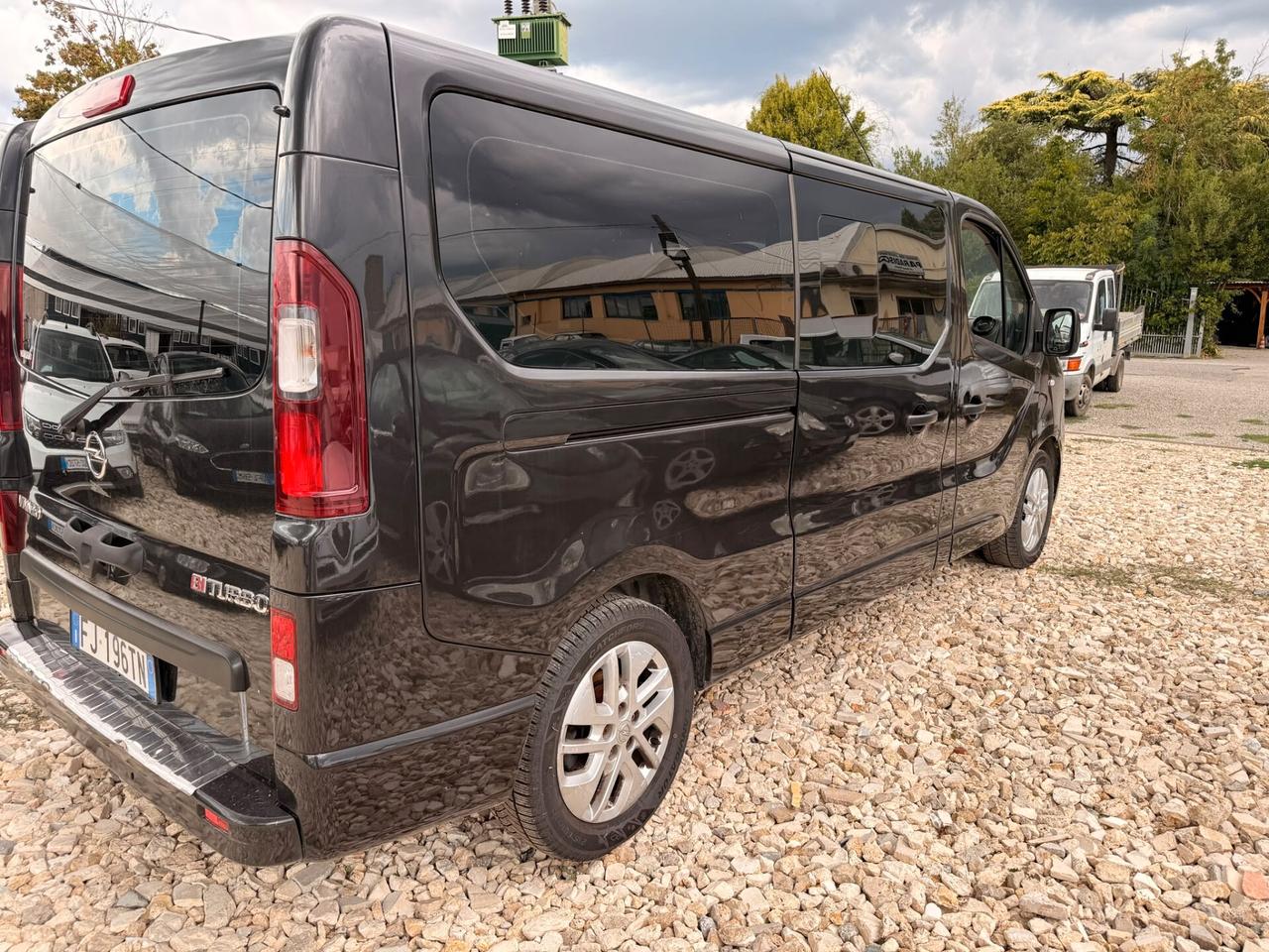 Opel Vivaro 29 1.6 BiTurbo S&S EcoFLEX PC-TN Combi