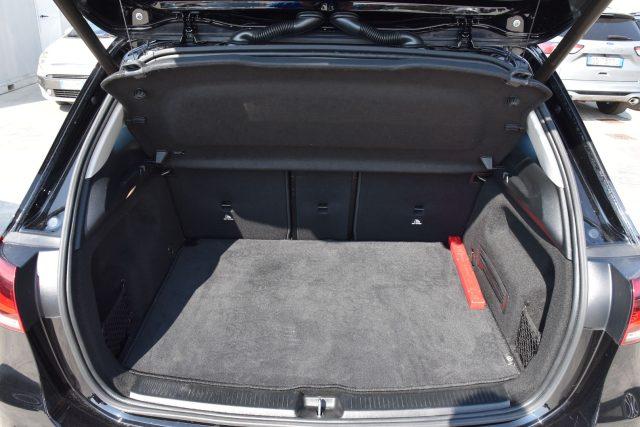 MERCEDES-BENZ B 180 d Automatic Business Extra