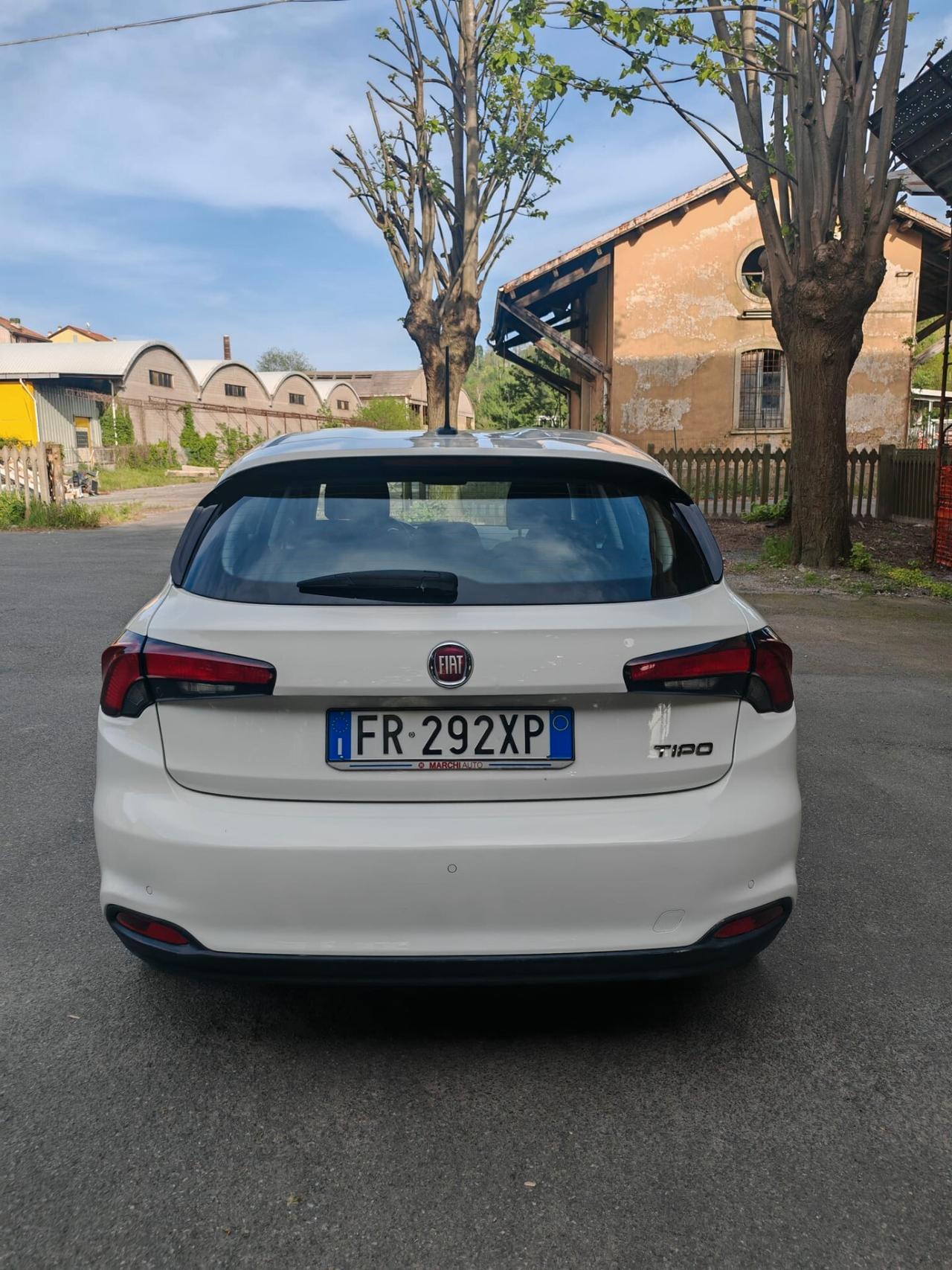 Fiat Tipo 1.4 T-Jet 120CV GPL 4 porte Lounge UNICO PROPRIETARIO