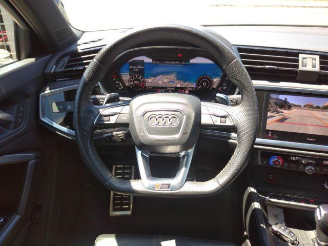AUDI RS Q3 SPB quattro S tronic 2.5 quattro s-tronic