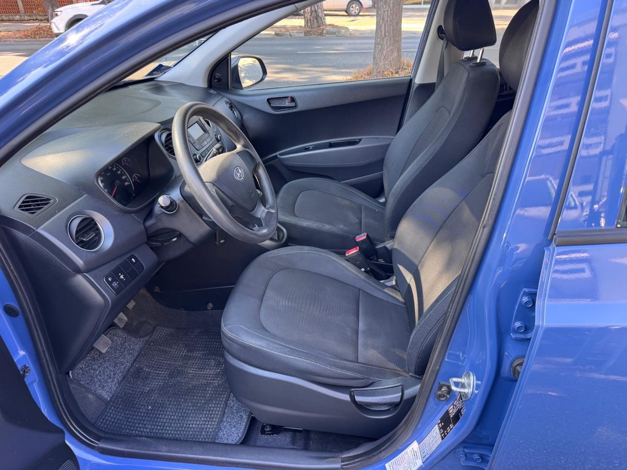 Hyundai i10 1.0 BENZINA neopaten GARANZIA 12 mesi