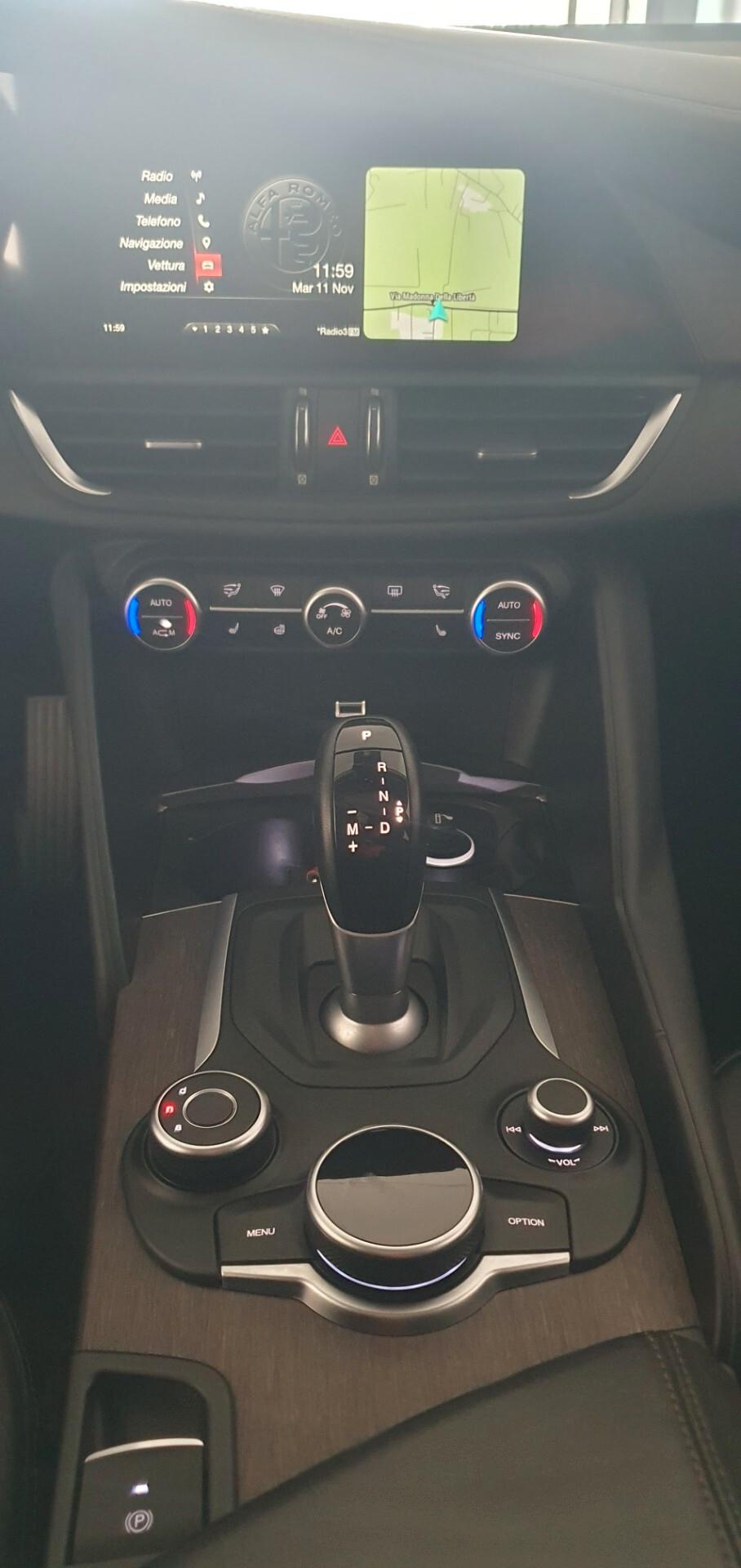 Alfa Romeo Giulia 2.2 Turbodiesel 190 CV AT8 Lusso