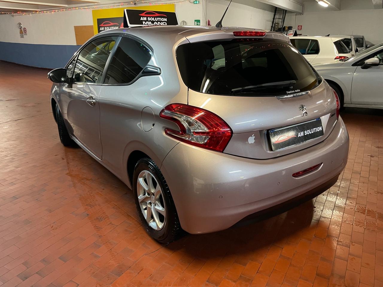 Peugeot 208 1.2 Neopatentati Euro 5