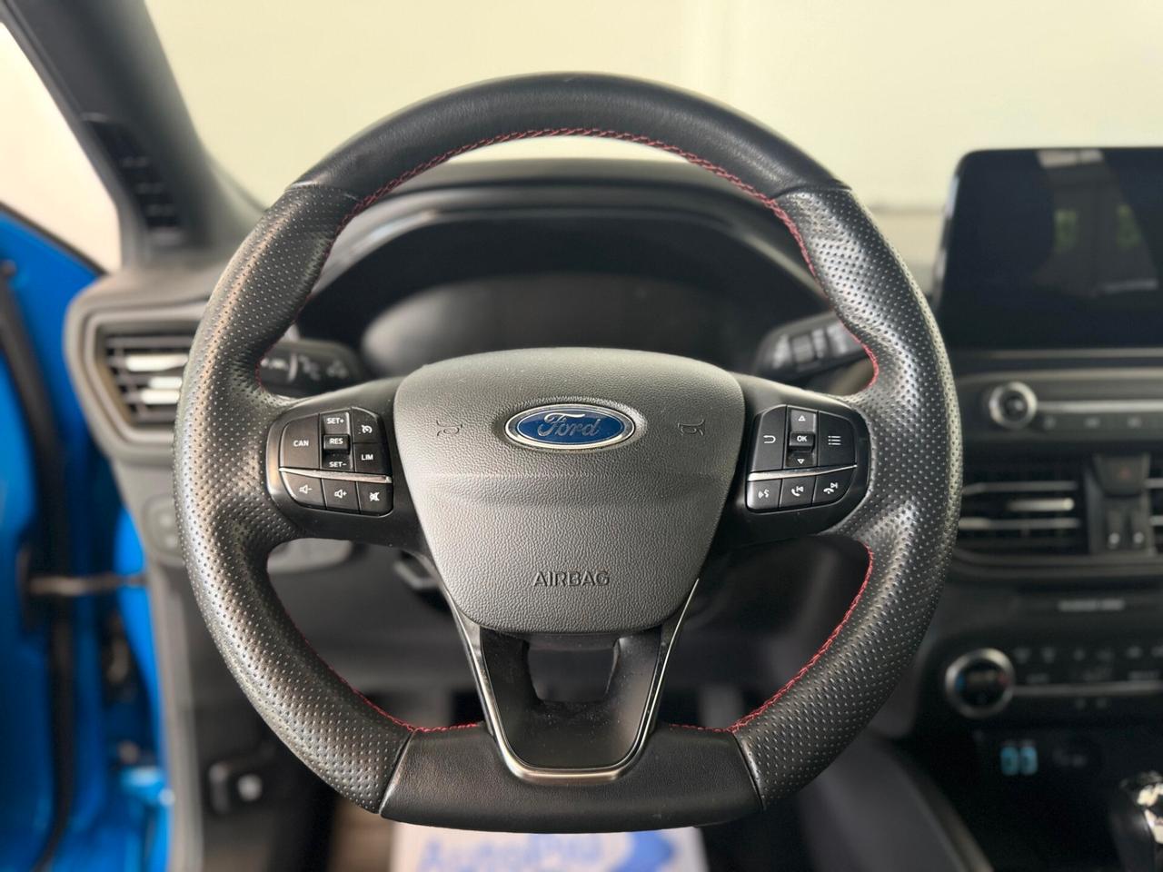 Ford Focus 1.0 EcoBoost Hybrid 125 CV 5p. ST-Line