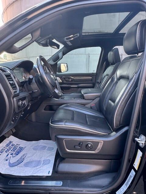 DODGE RAM 1500 LIMITED CREW CAB 4x4 E-TORQUE 5.7L V8