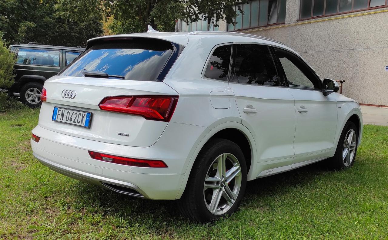 Audi Q5 2.0 TDI quattro S tronic