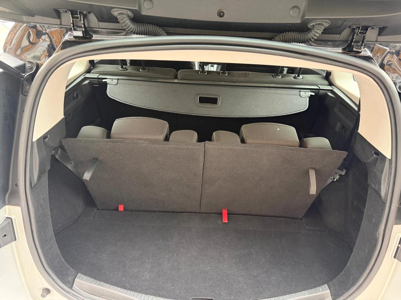Renault Grand Scenic Blue dCi 120 CV Sport Edition