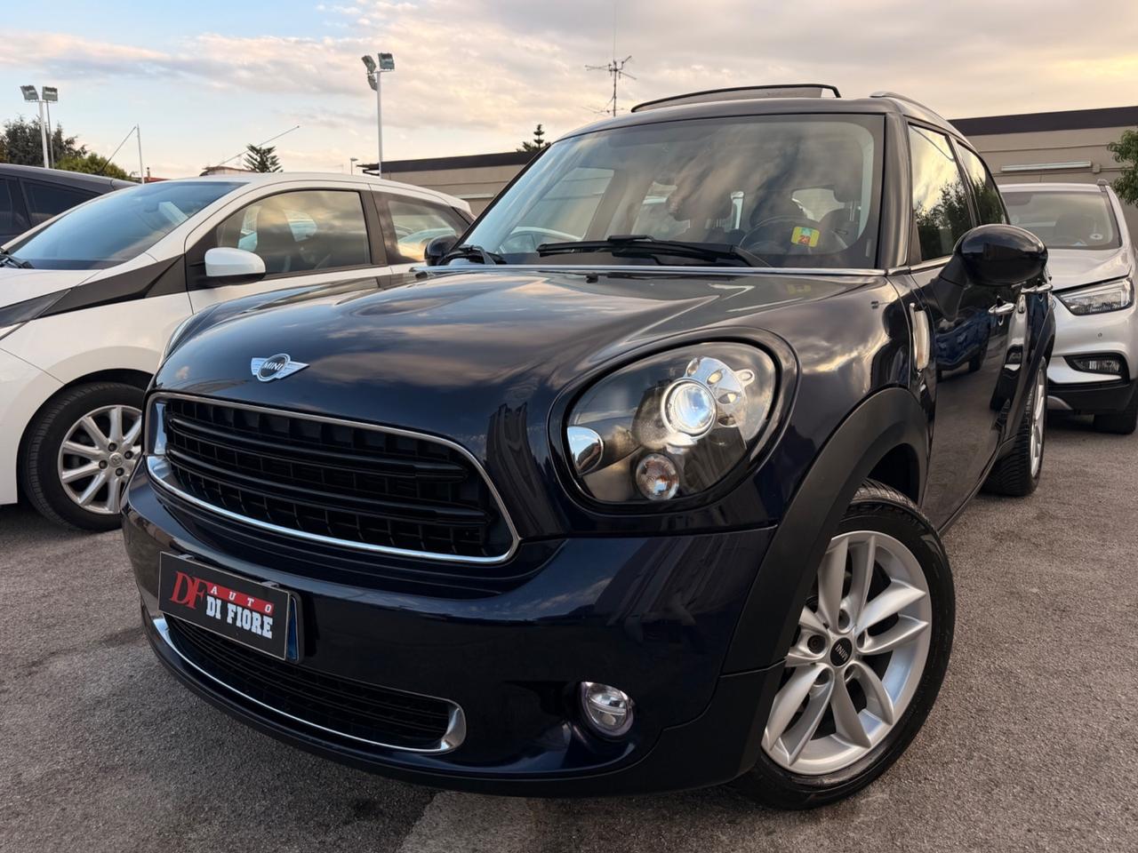 Mini Cooper Countryman 1.6 D 111CV TETTO APRIBILE FARI LED