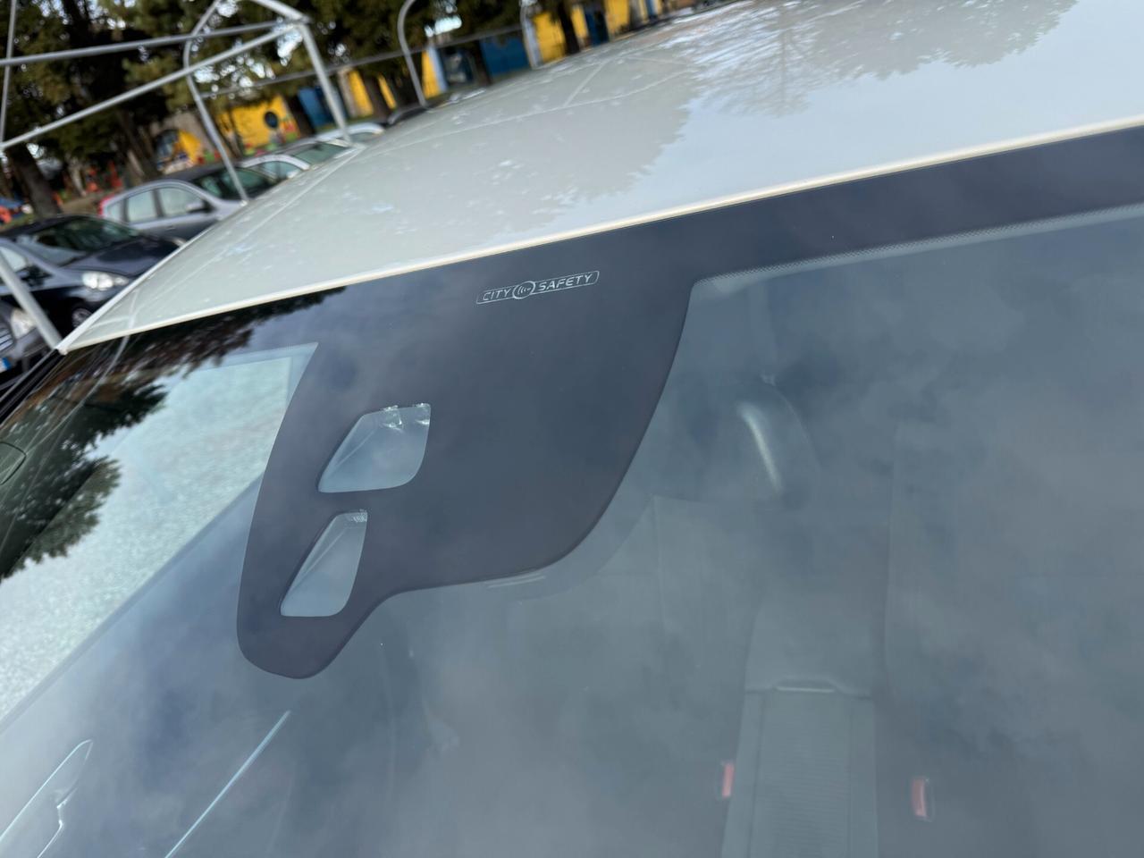 Volvo V60 T3 Momentum