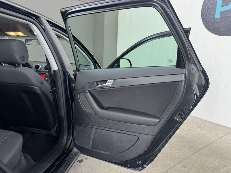 Audi A3 1.6 Attraction NEOPATENTATI UNIPROPRIETARIO