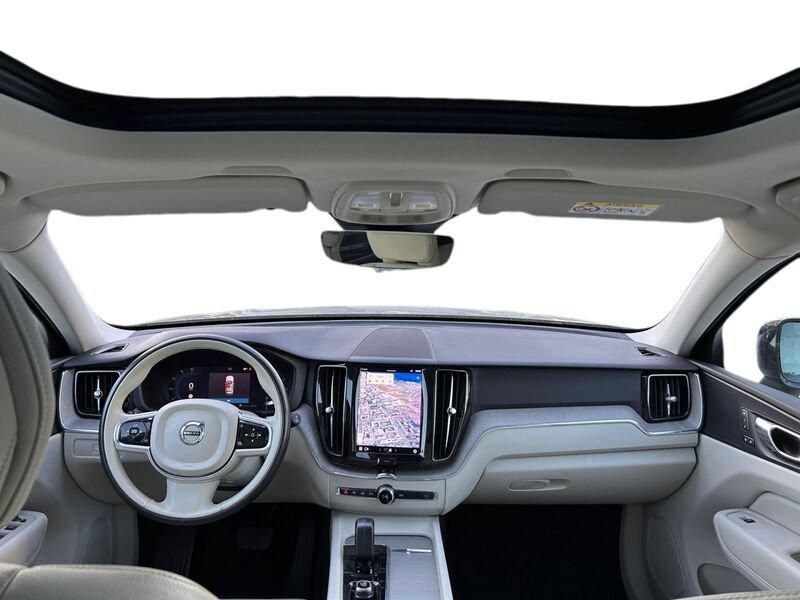 Volvo XC60 B4 197+14 CV Mild Hybrid Diesel Automatico Plus Dark N1 Autocarro