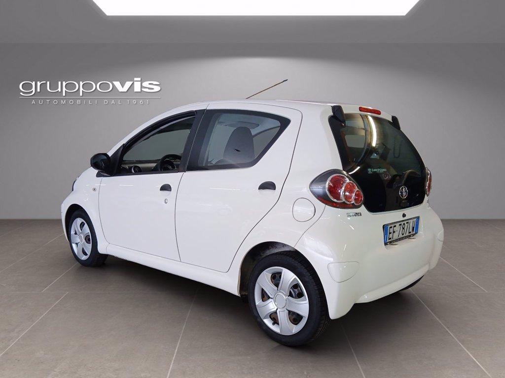 TOYOTA Aygo 5 porte del 2011