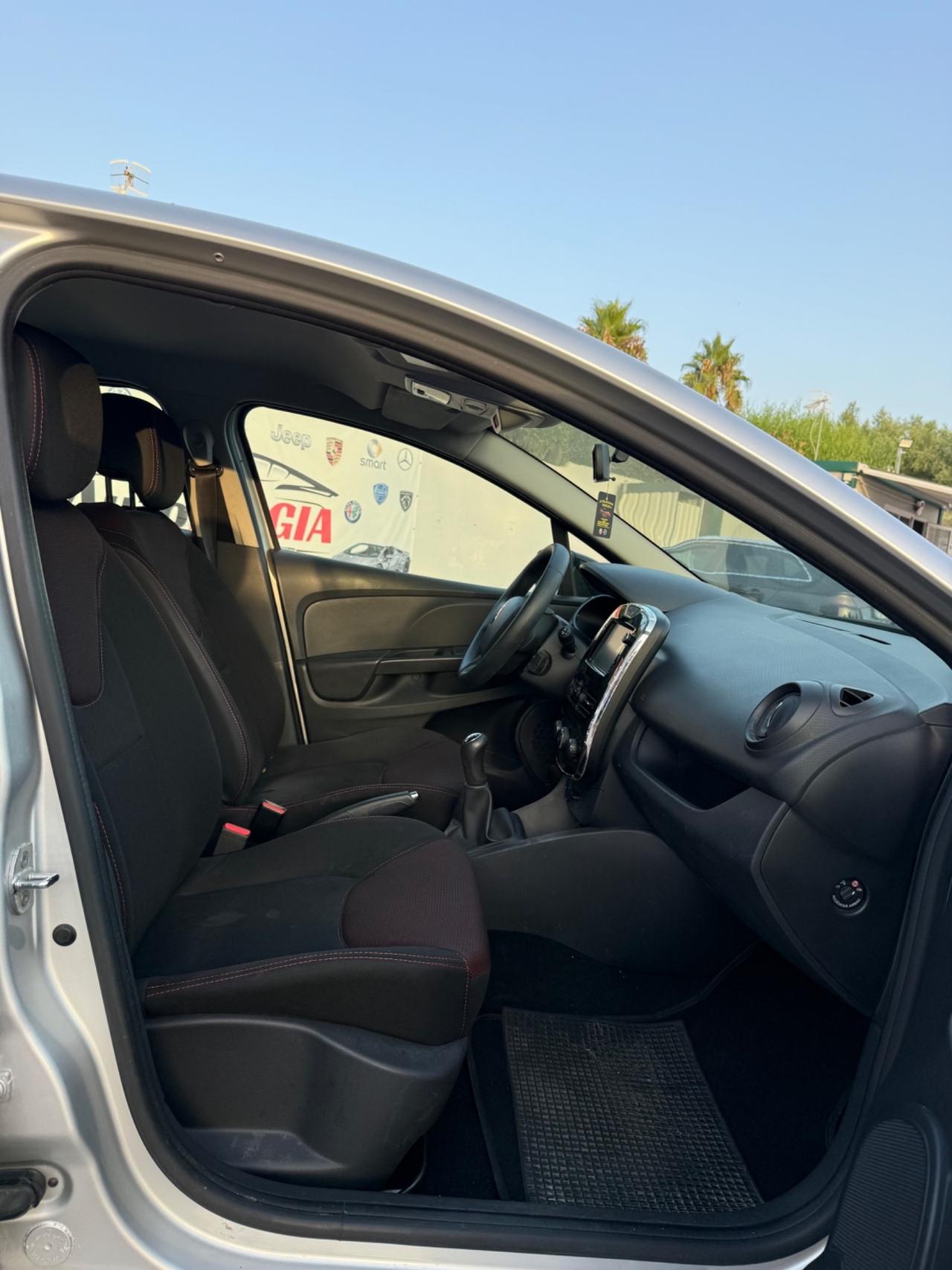 Renault Clio 1.5 dCi 8V 75CV 5 porte Live