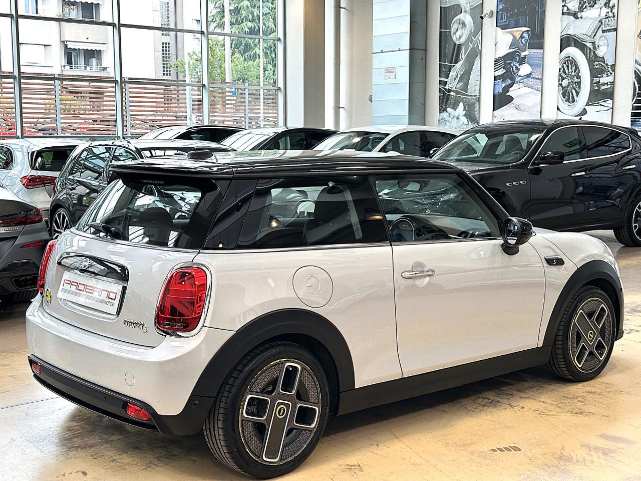 Mini 3 Porte Cooper SE Classic Full Electric-LED-17"-Keyless-ACC-Navi-Camera