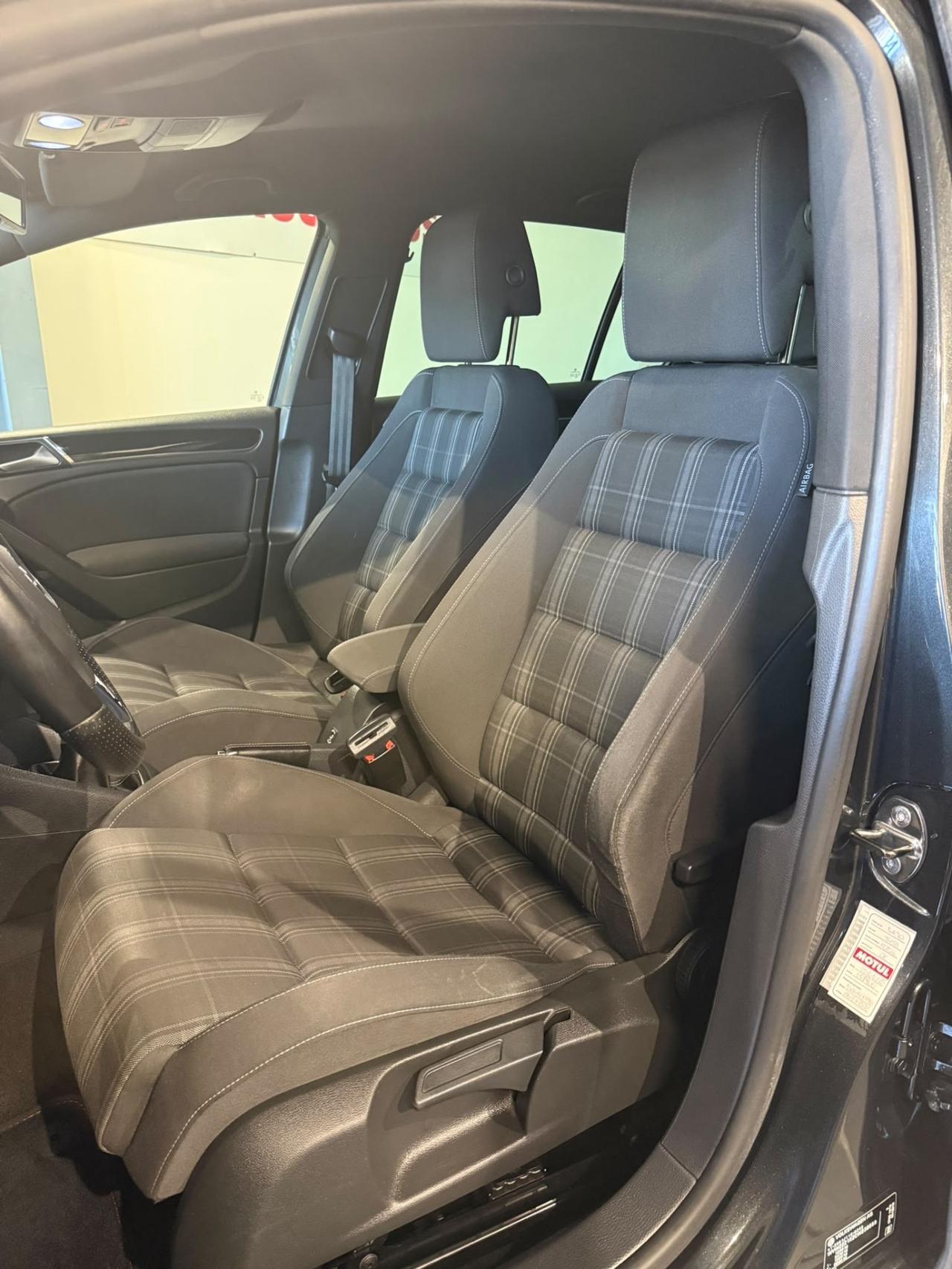 VOLKSWAGEN GOLF 6 GTD -UNICO PROPRIETARIO