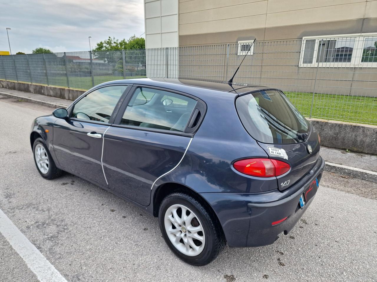 Alfa Romeo 147 1.9 JTD 16V ok Neopatentati