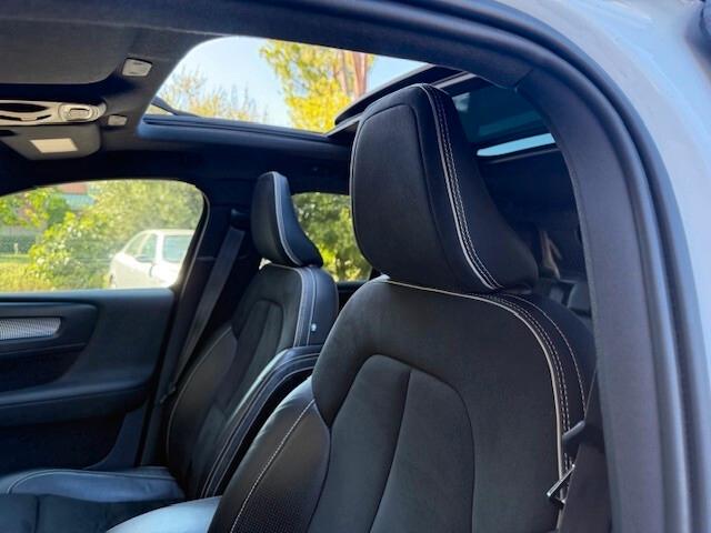 Volvo XC40 D3 AWD Geartronic R-design