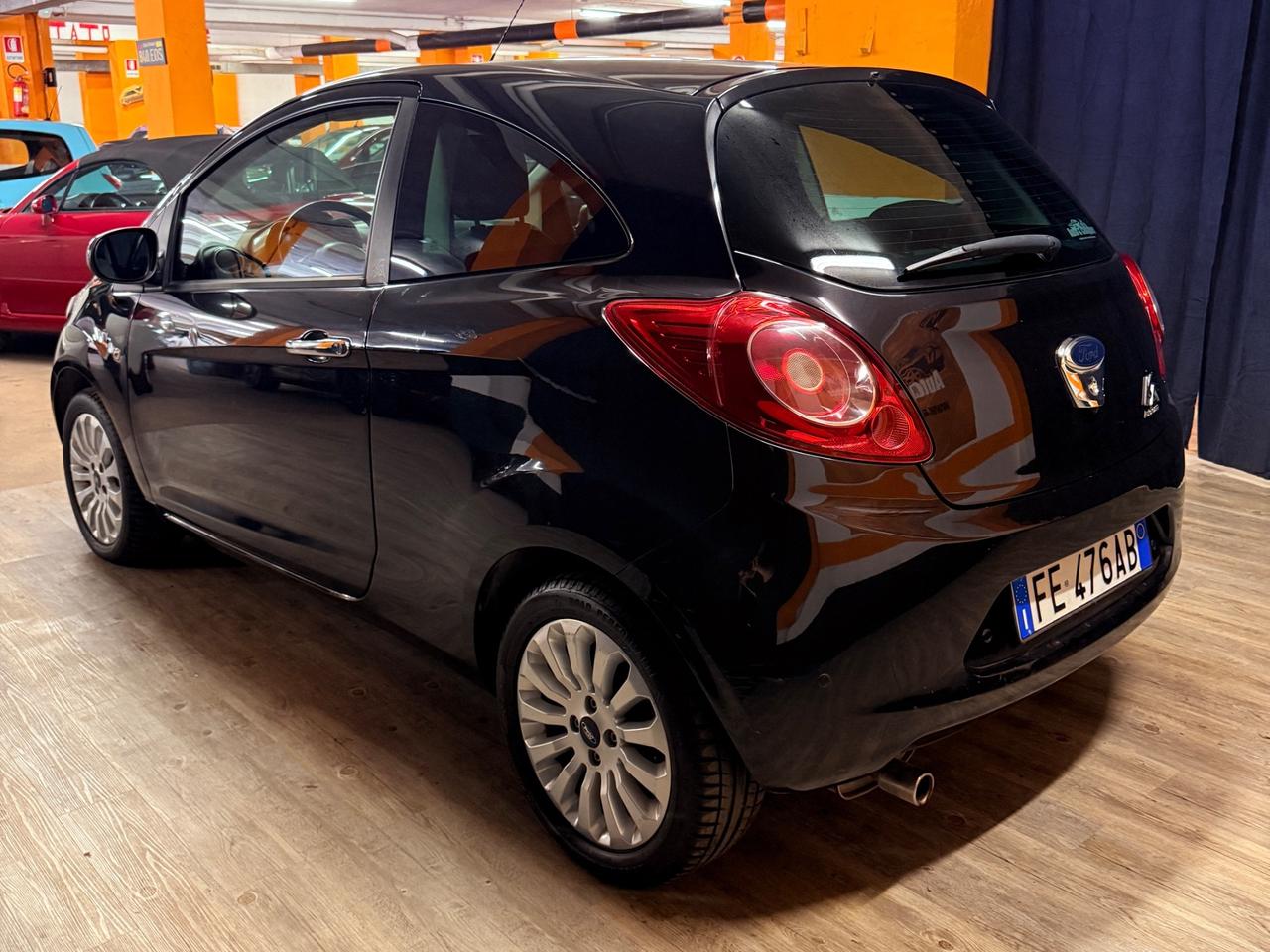 STUPENDA FORD KA CON SOLI 43.580 KM