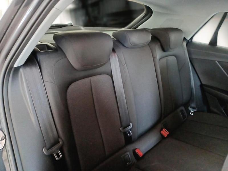 AUDI Q2 2.0 35 TDI BUSINESS S TRONIC SUV