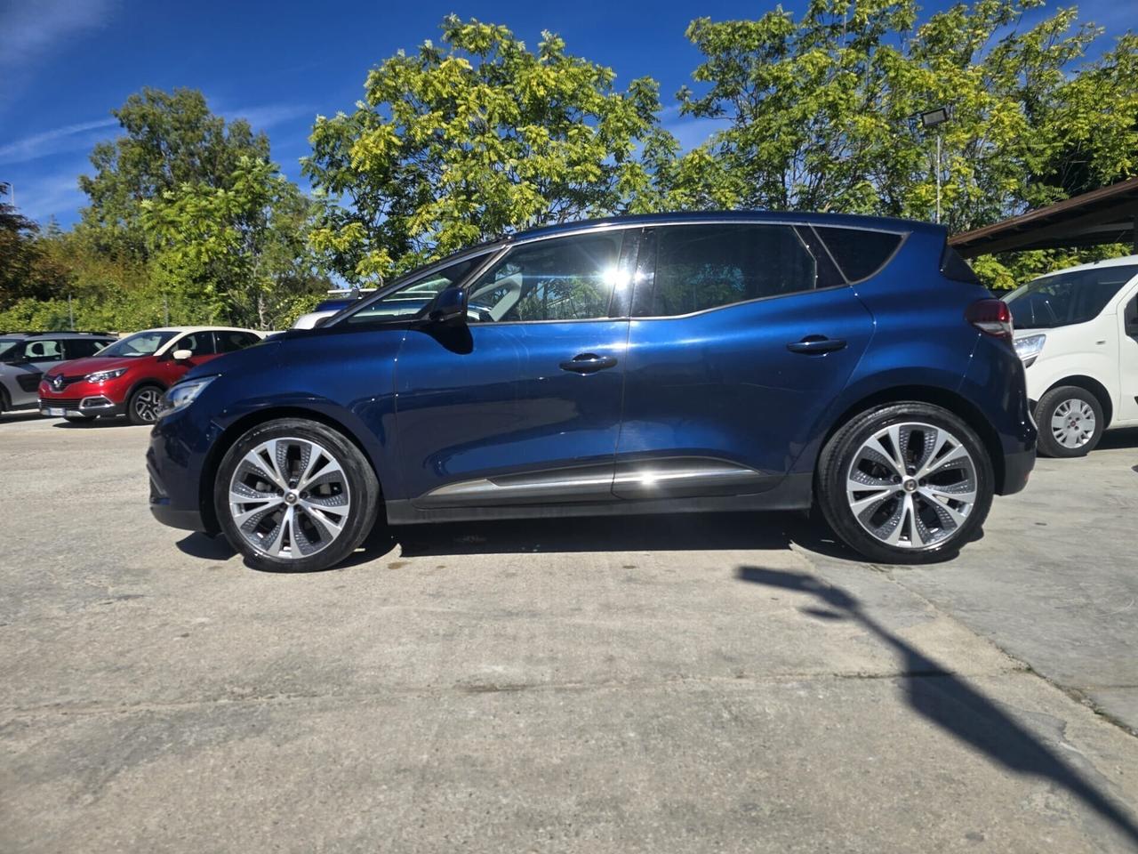 Renault Scenic Scénic dCi 8V 110 CV EDC Ene