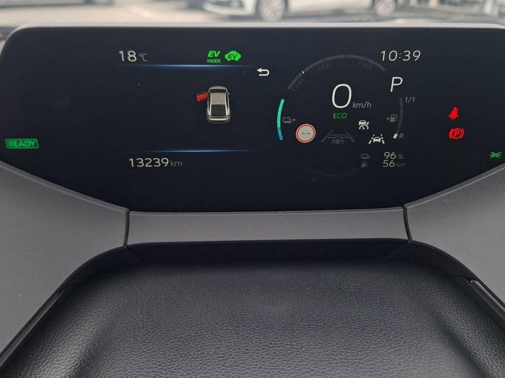 Toyota Prius 2.0 Plug-in Hybrid Lounge E-CVT