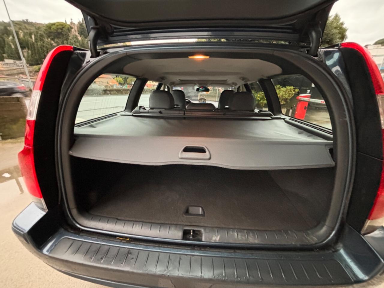 Volvo V70 2.4 D5 Kinetic