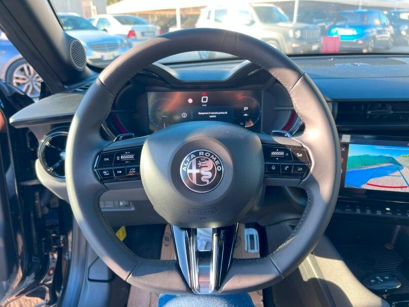Alfa Romeo Junior 1.2 136 CV Hybrid eDCT6 Speciale