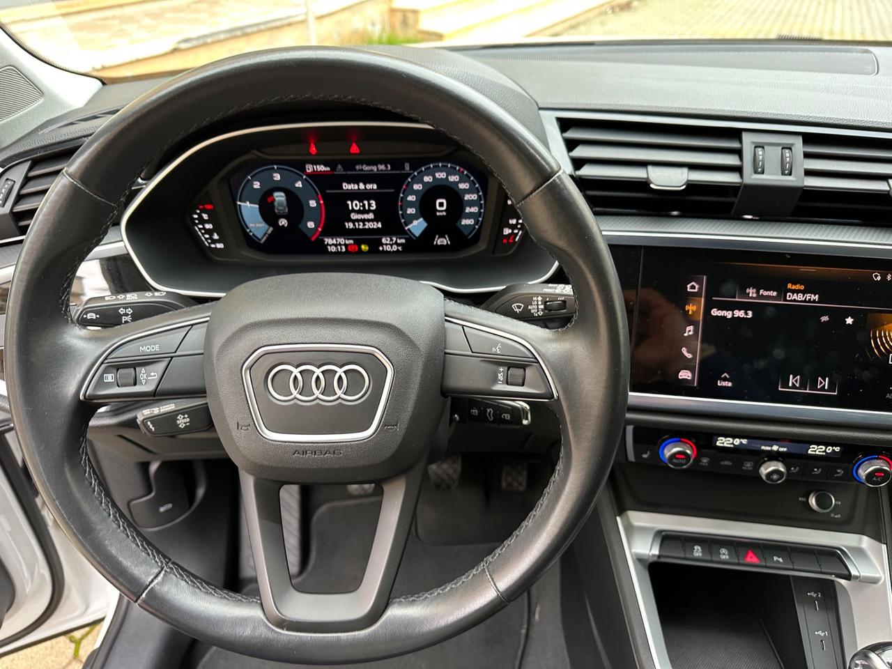 Audi Q3 35 TDI Business