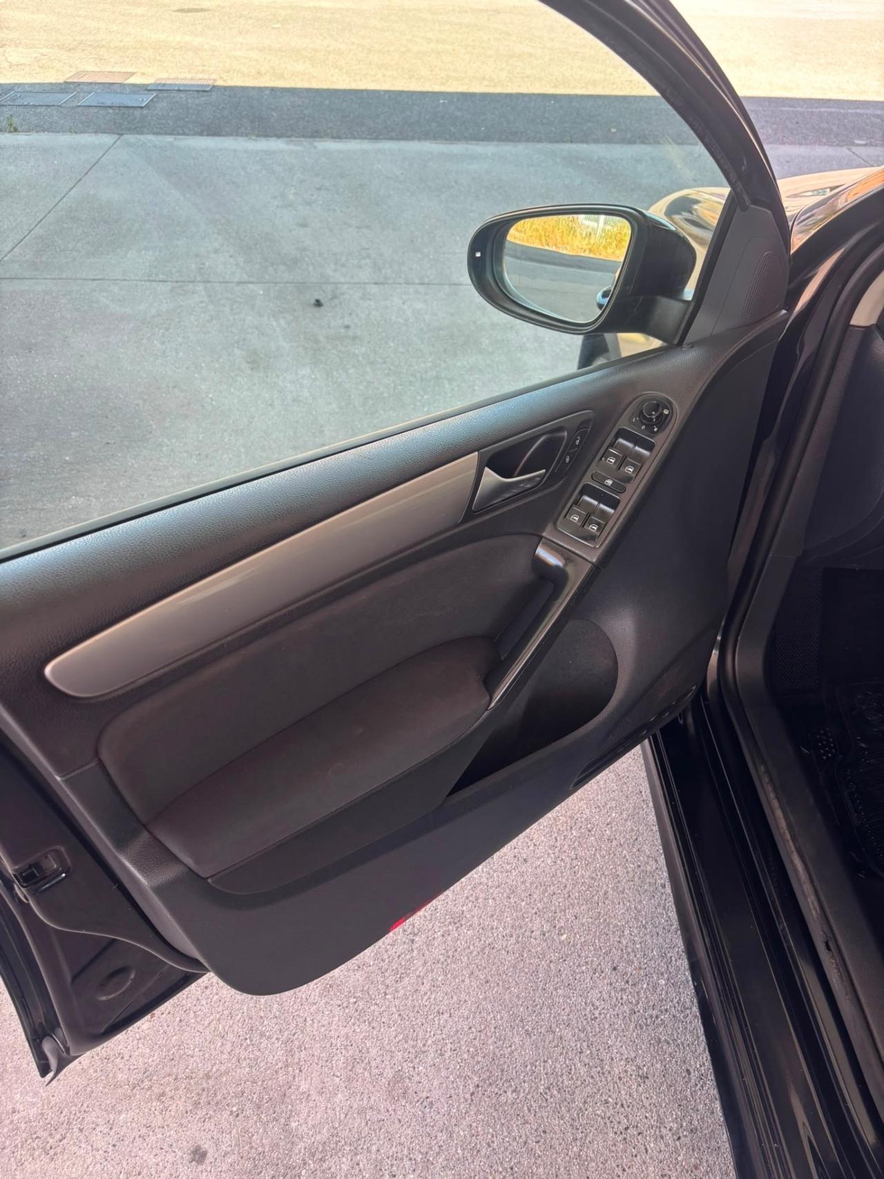Volkswagen Golf 1.6 TDI DPF 5p. Sport Edition