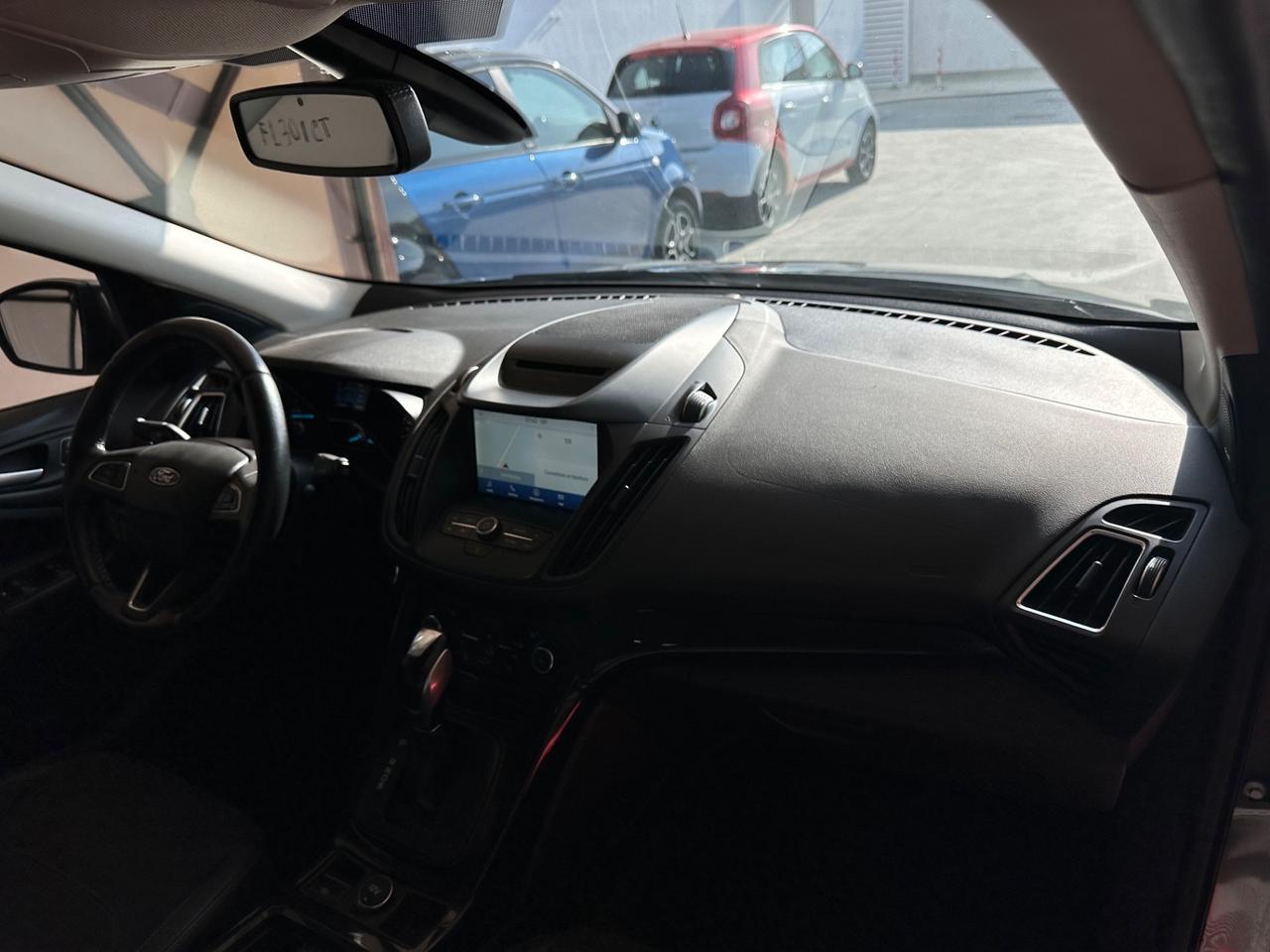 Ford Kuga 1.5 TDCI 120 CV S&S 2WD Powershift Titanium