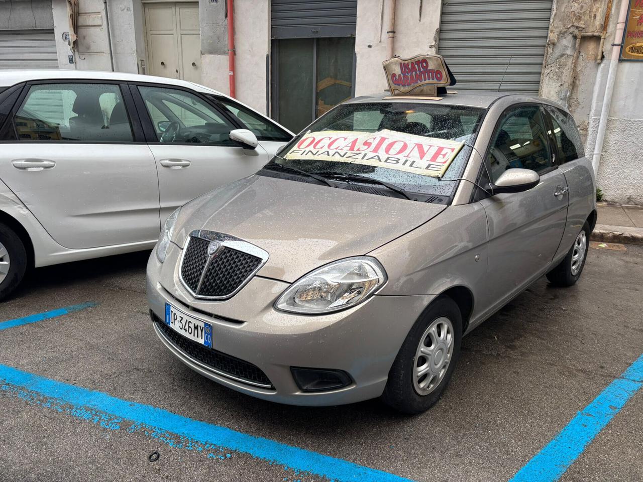 Lancia Ypsilon 1.2 Argento NEOPATENTATI FINANZIABILE
