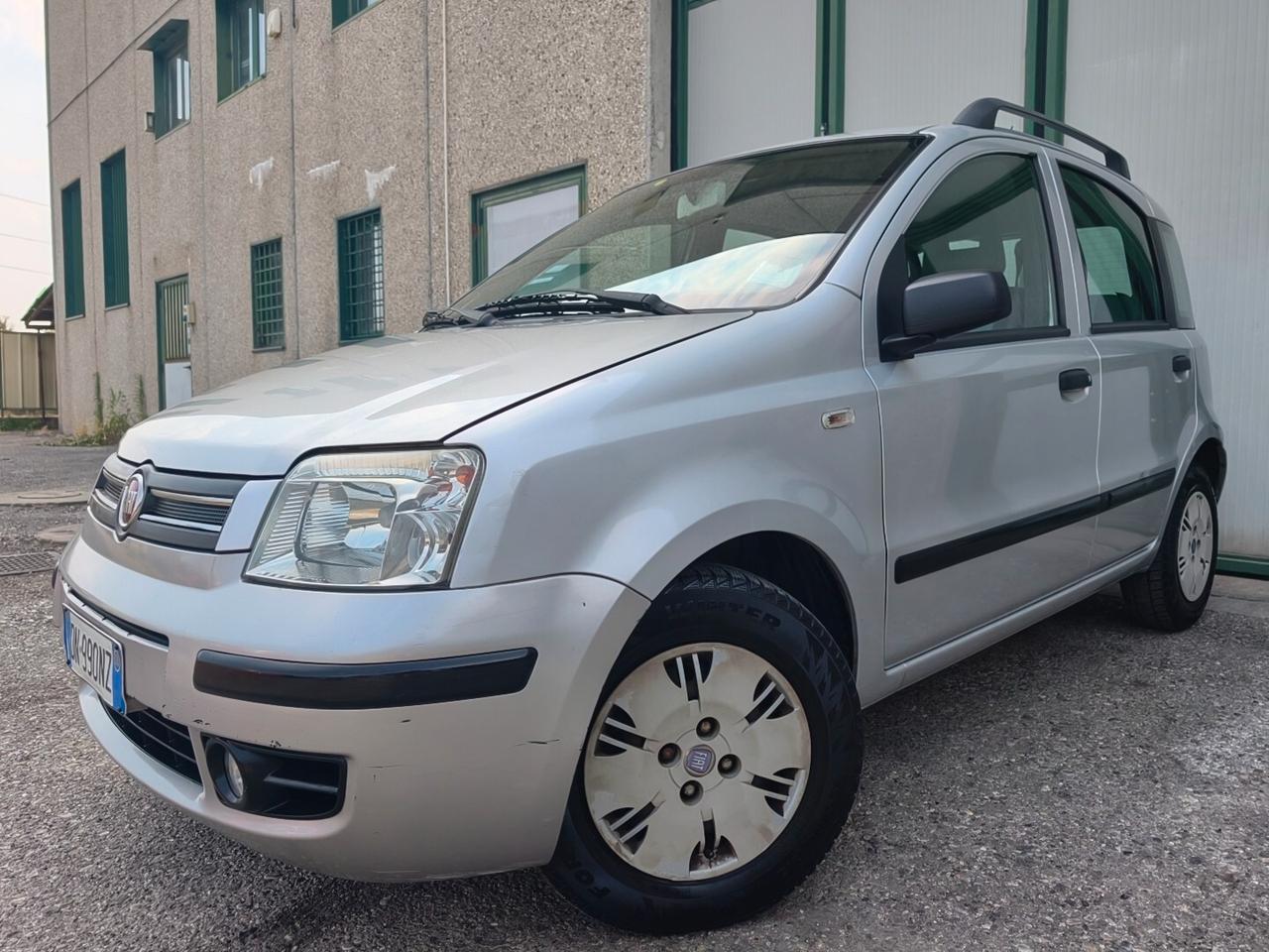 Fiat Panda 1.2 BENZINA NEOPATENTATI POCHI KM PRONTA CONSEGNA