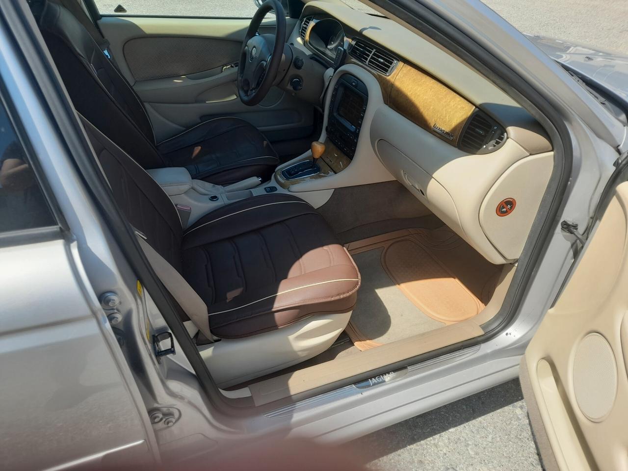 Jaguar X-Type 2.5 V6 24V cat Executive