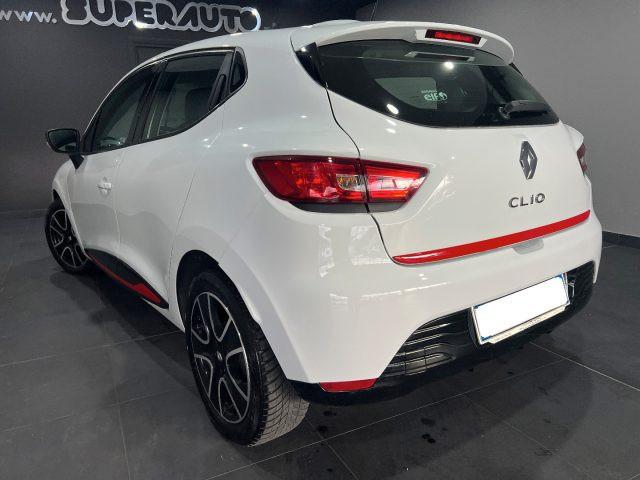 RENAULT Clio 1.2 75CV 5 porte Costume National