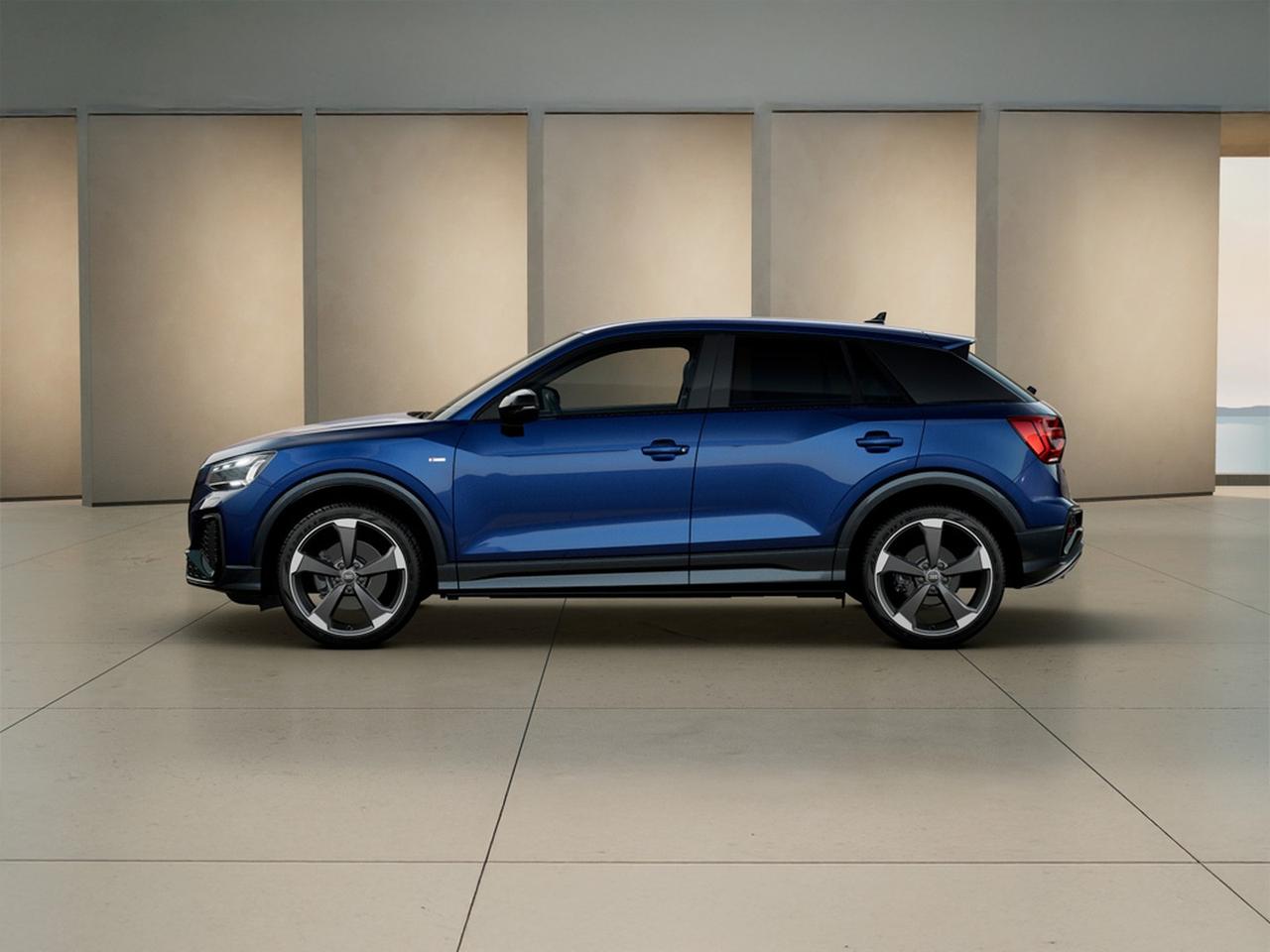 Audi Q2 35 1.5 tfsi identity black s-tronic