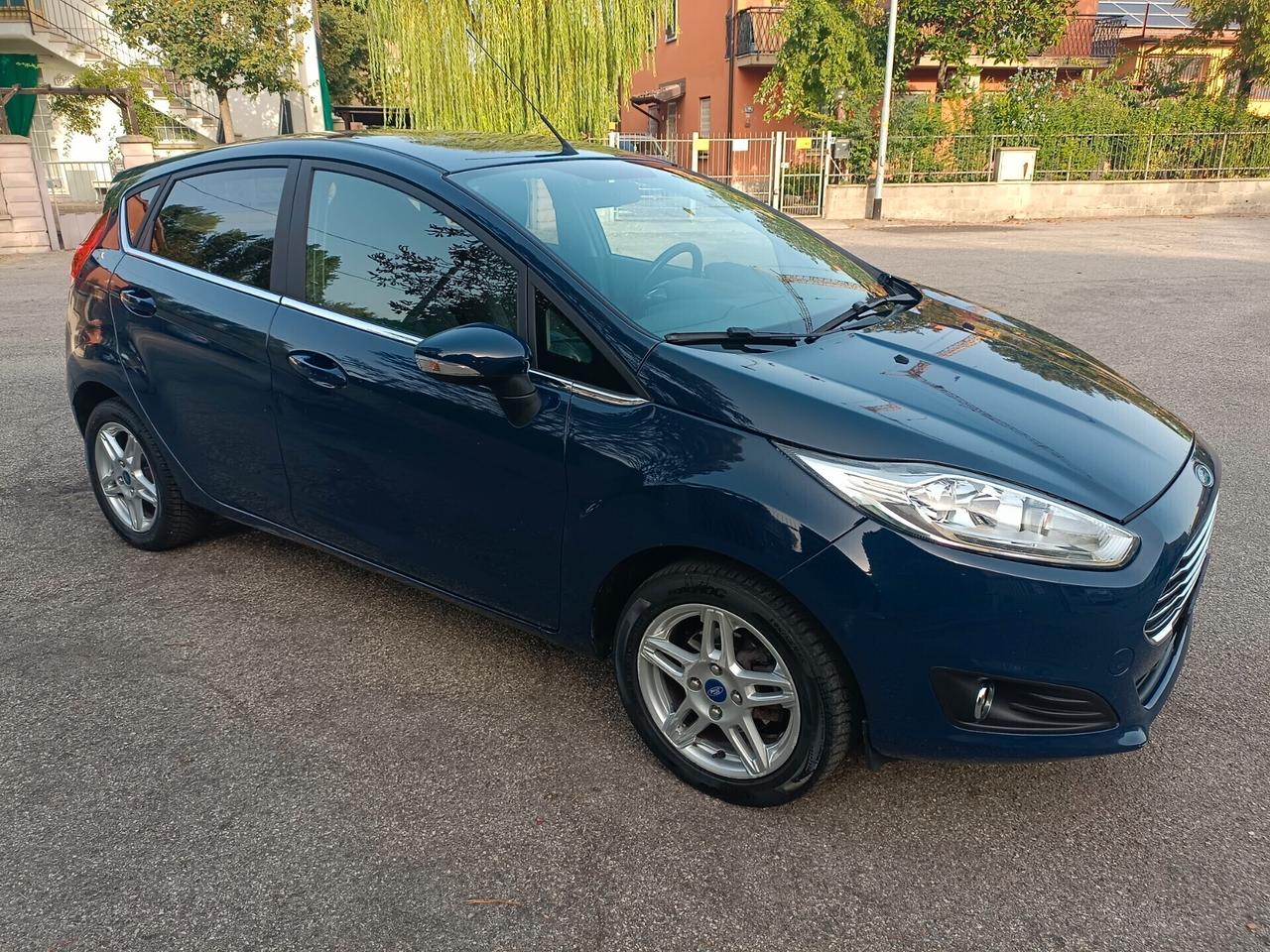 Ford Fiesta Benzina/Gpl Titanium