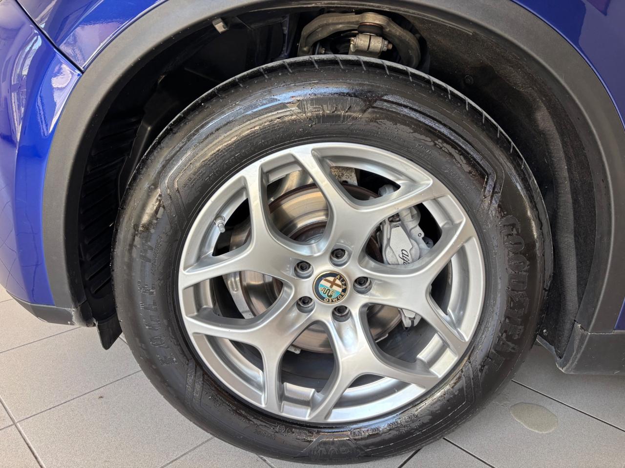 Alfa Romeo Stelvio 2.2 Turbodiesel 190 CV AT8 Q4 Sprint