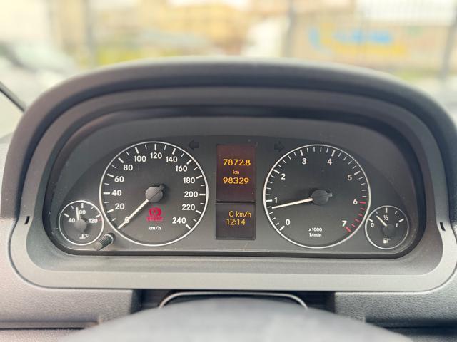 MERCEDES-BENZ A 160 BlueEFFICIENCY CON SOLI 90 MILA KM