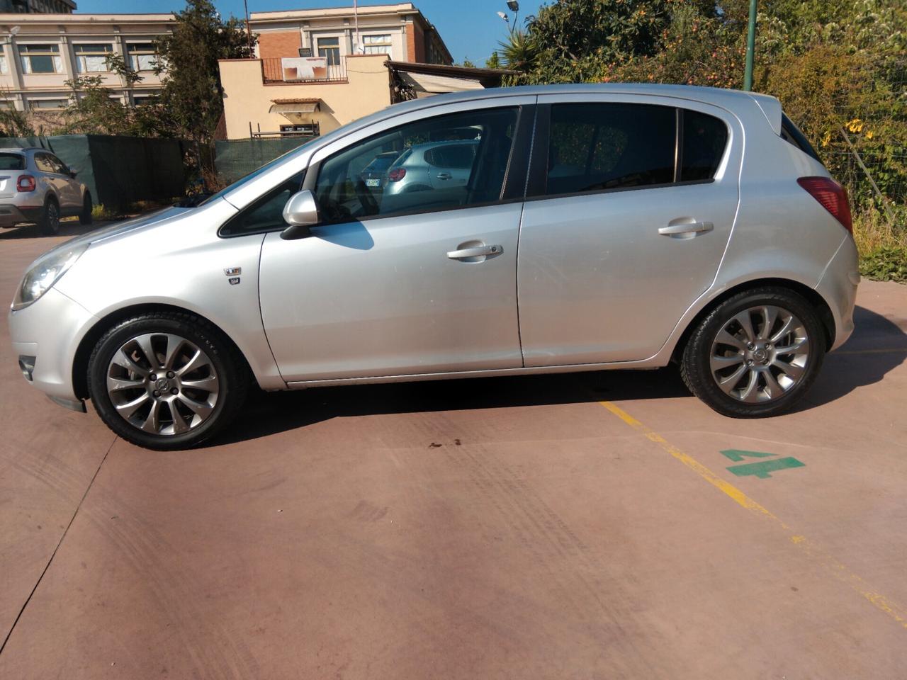 OPEL CORSA 1.3 MLTJ 2011 GARANZIA OK NEOPATENTATI