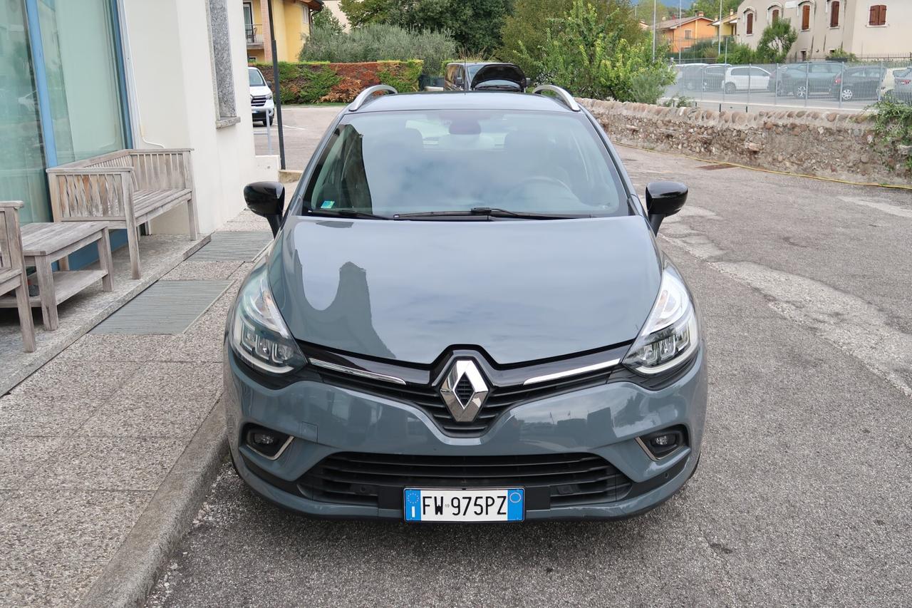 Renault Clio Sporter dCi 8V 90 CV Moschino Intens N1