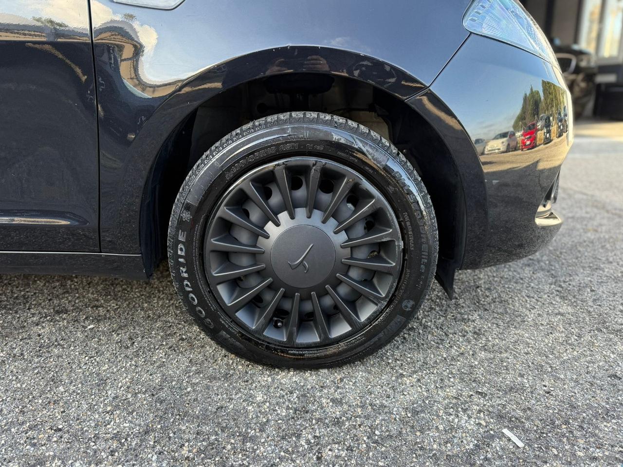 LANCIA Ypsilon 1.0 FireFly 5pS&S Hyb. Eco Silv.