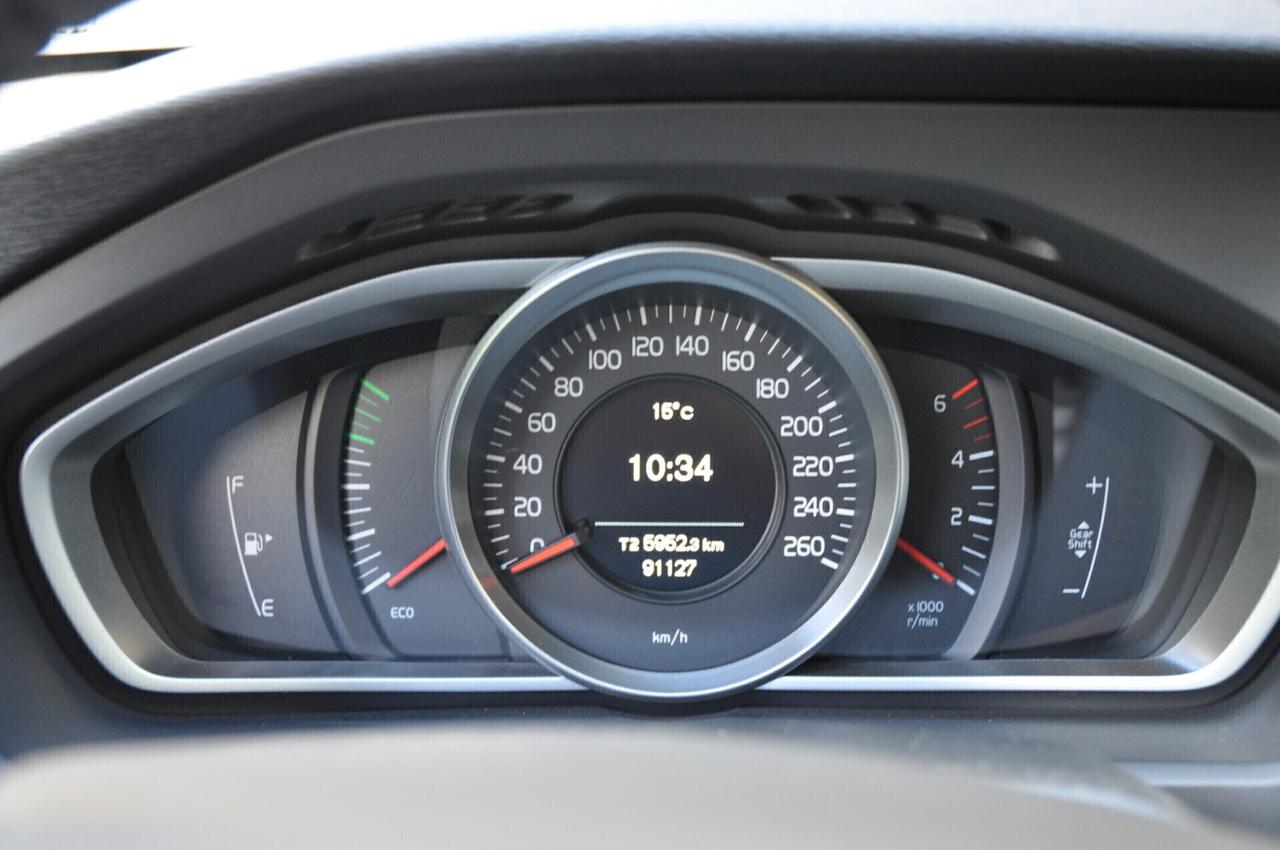 Volvo V40 2.0 D2 Kinetic my18
