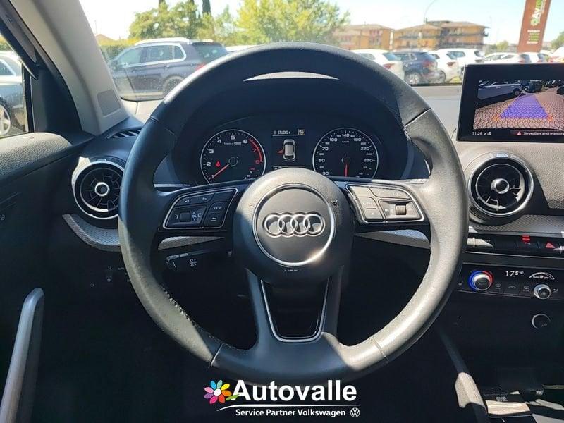 Audi Q2 35 TFSI S tronic Business