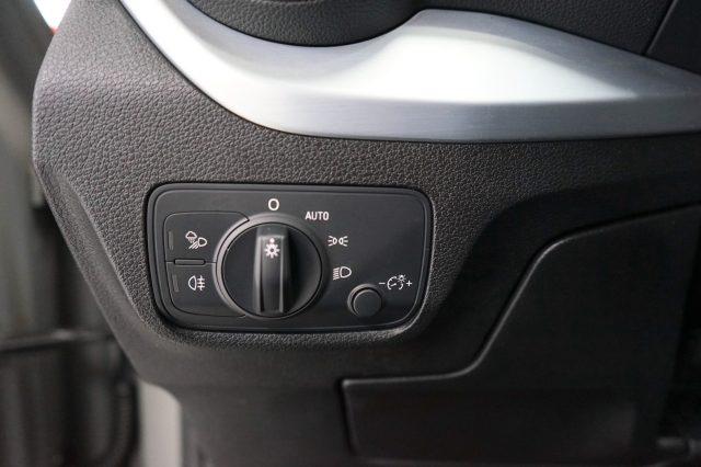 AUDI Q2 35 TDI S tronic Business Sport Uniprop.