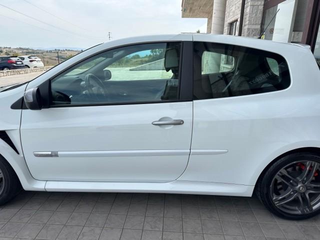 Renault Clio 3p 2.0 16v RS 203cv