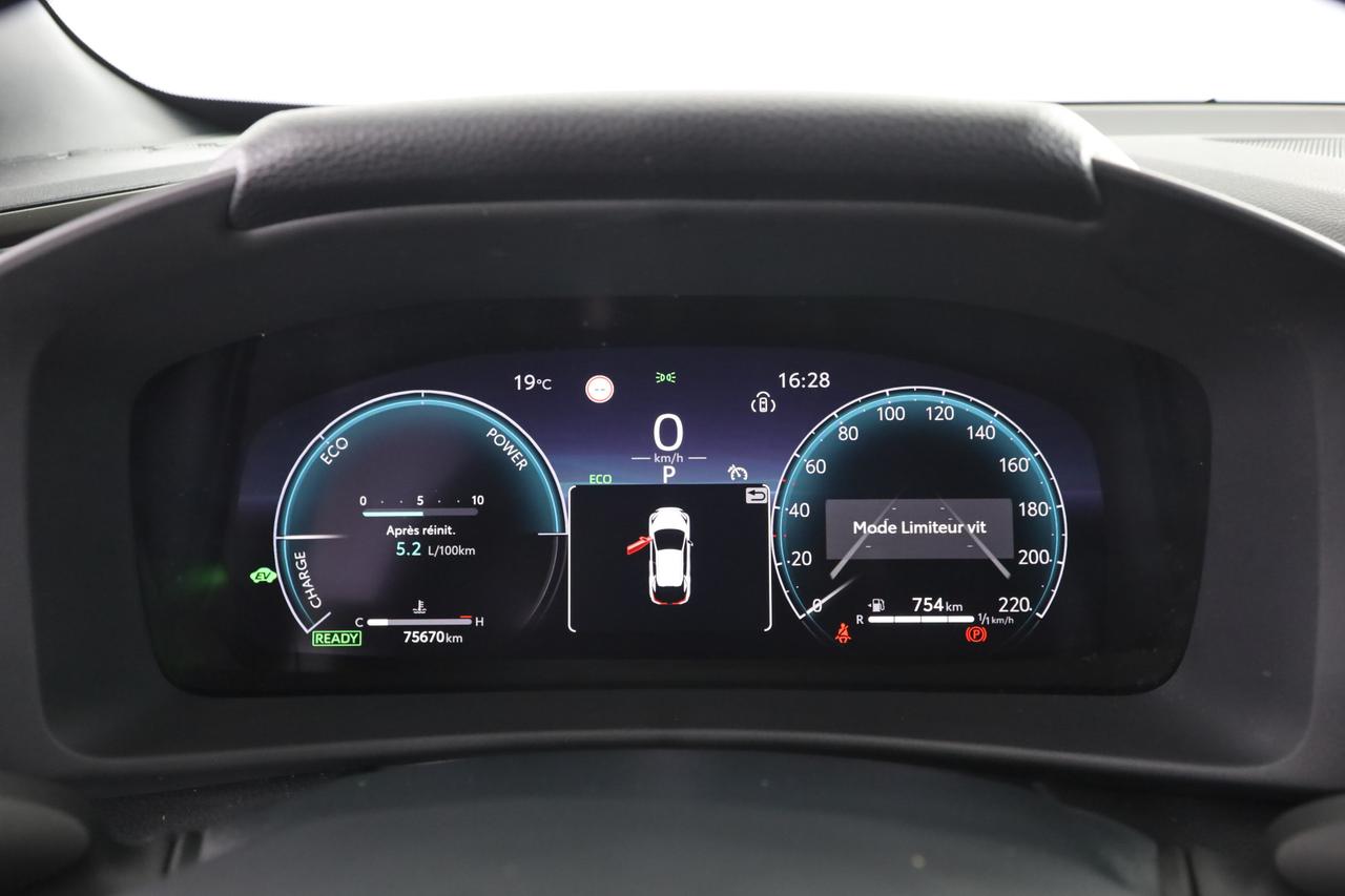 TOYOTA C-HR (2023-->) C-HR 1.8 HV Trend
