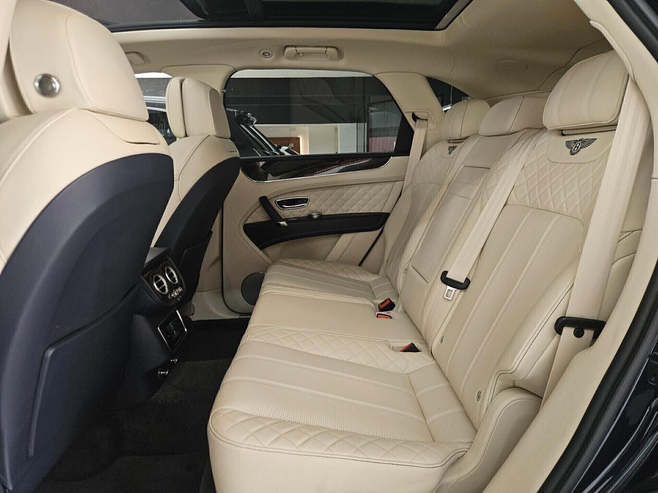 Bentley Bentayga 4.0 V8 auto - IVA ESPOSTA