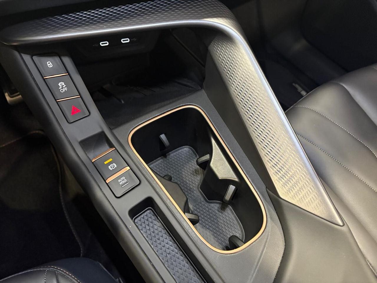 Cupra Terramar 1.5 e-hybrid VZ 272cv dsg