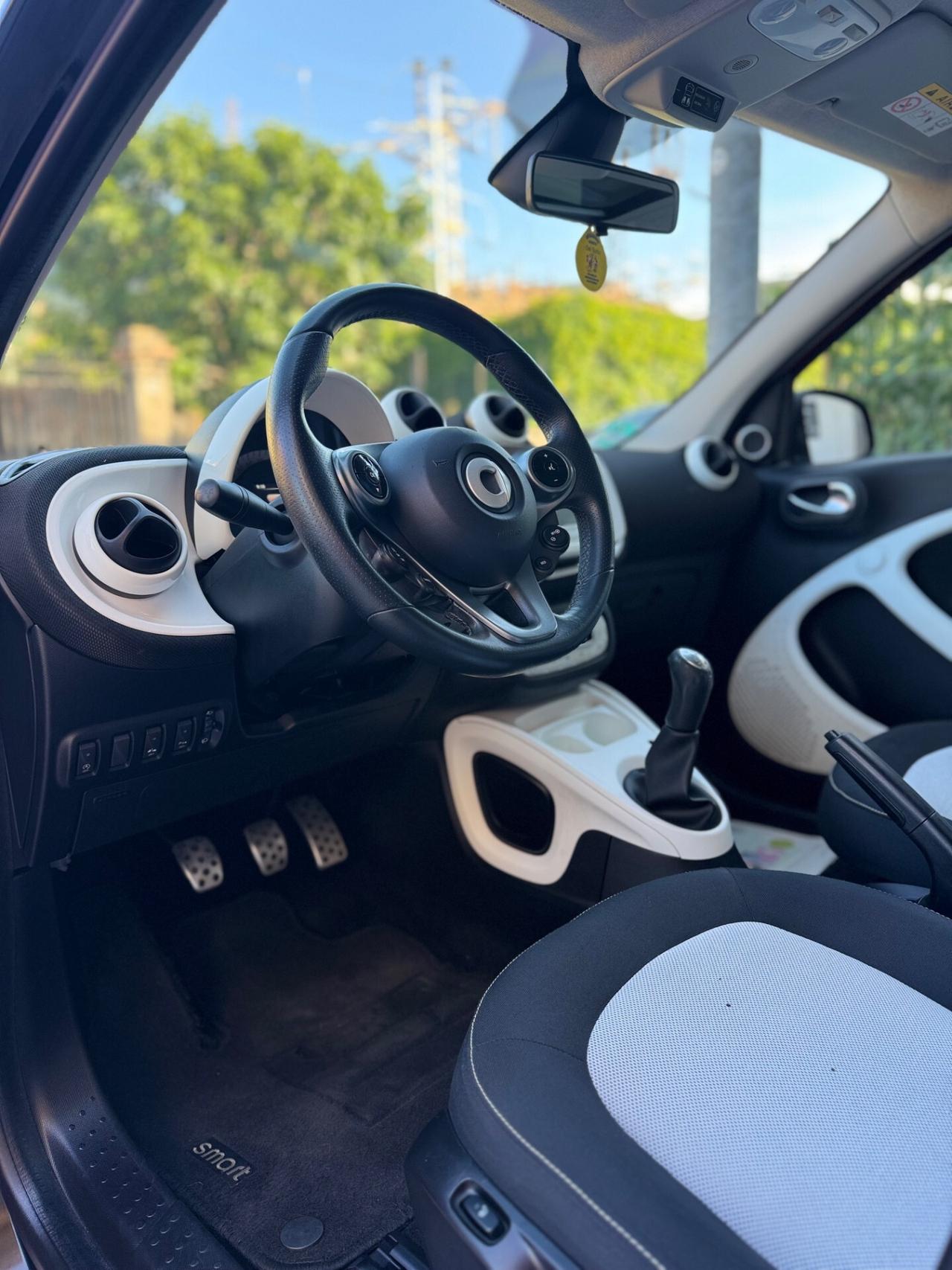 Smart ForFour 70 1.0 Passion