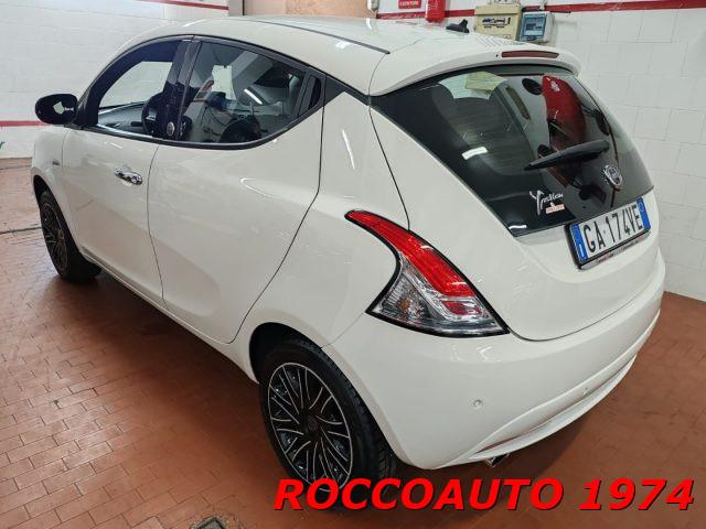 LANCIA Ypsilon 1.2 69 CV 5 porte GPL Ecochic Gold